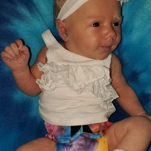 Meet your Posher, Chrisnsophia